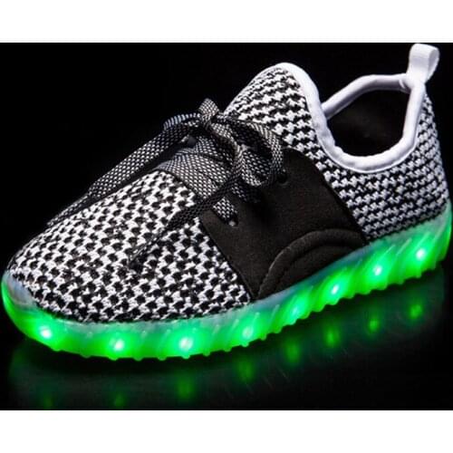 Mutil Color Children Light Shoes Glowing Shoes Air Mesh Boys Sports Running Shoes Girls Luminous Sneakers 999