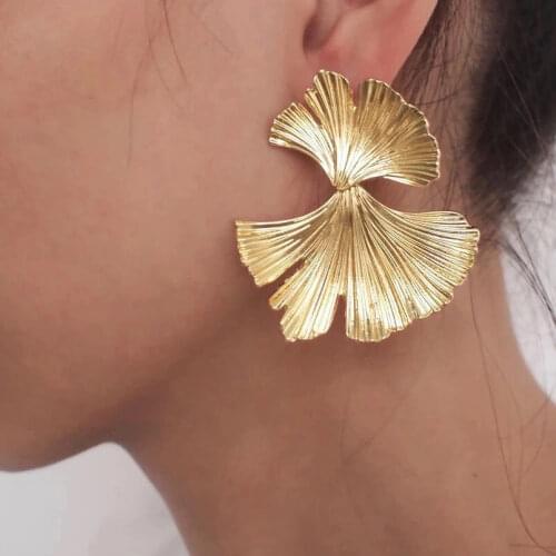 Creative Ginkgo Biloba Dangle Earrings for Women Gold Color Top Metal Statement Drop Earrings boucle d'oreille Unusual Earrings