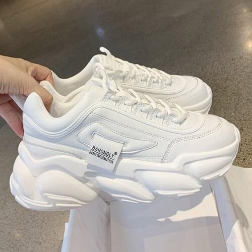 Womens Chunky Sneakers Thick Bottom Platform Vulcanize Shoes Fashion Breathable Casual Running Shoe for Woman Female 2021