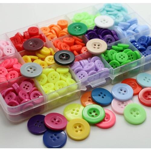 50 PCS Color resin wide-brimmed four-eye childrens button shirt button manual DIY clothing accessories button