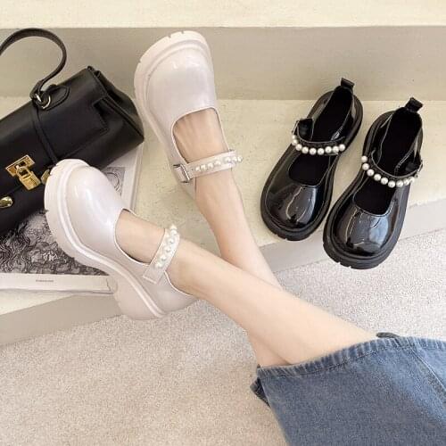 Lolita Shoes Women Platform Mary Janes Shoes Beading Patent Leather Casual Shoes Round Toe Pearls Thick Sole Girls Student 9253G