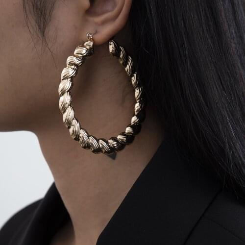 Retro Baroque Geometry Big Earrings Fashion Fashion Women Cold Wind Circle Metal Earrings Party Jewelry Accessories Mustang 2021