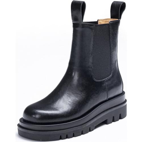 Chelsea Boots Female Balck Platform Shoes Woman Booties Genuine Leather Boots Women Heels Rubber Winter Shoes for Women 2021 New