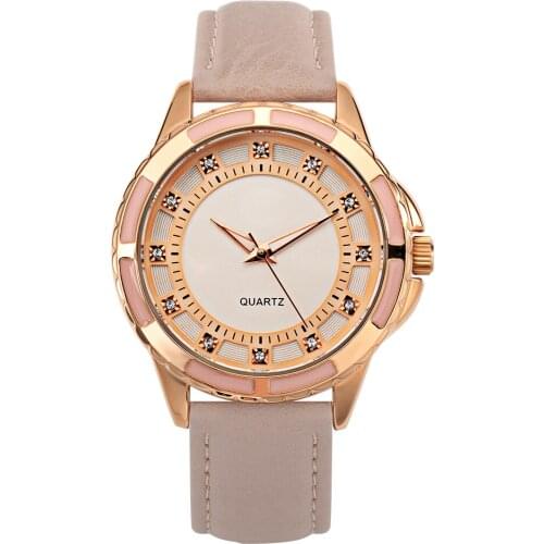 Amovan New Design Faux Leather Bands Ladies Watch