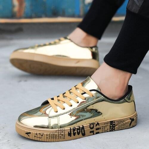 2021 New Men Shoes Sneakers Graffiti Vulcanized Shoes Mens Autumn Board Gold Sports Running Zapatillas Hombre Chaussure Homme