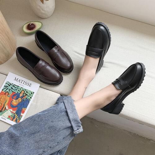 Spring Platform Patent Leather Shoes Women Oxford Shoes Comfortable Sneakers Femmes Chaussures Martens Womens Moccasins