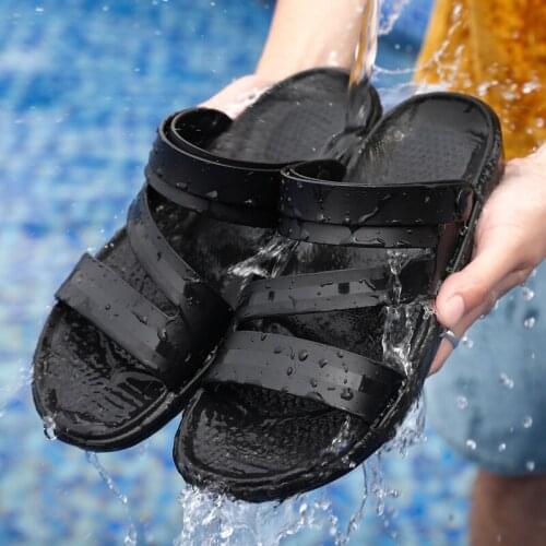 Leather Mens Sandals Summer Flat Soft Casual Shoes Light Beach Sandals High Quality Male Slippers Breathable non-slip Size40-45