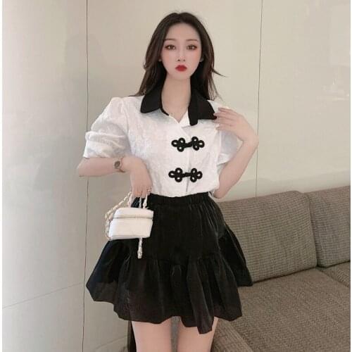Womens Lapel National Wind Embossed Jacquard Retro Puff Sleeve Blouses European and American Fashion Tops Feminina Summer