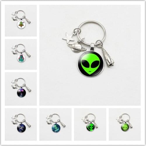 Mens Womens Space Astronaut Alien Glass Keychain Star Rocket UFO Metal Car Key Ring Pendant Jewelry Gift