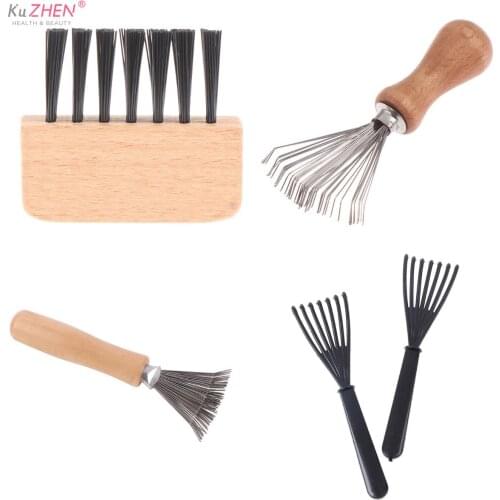 1PCS New Metal, Plastic Durable Mini Comb Hair Brush Cleaner Remover Embedded Hairbrush Cleaning Tool