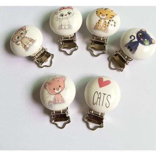 Random mix 5pcs Cute cat Pattern Wood Pacifier Clip For Baby Metal Soother Holders For DIY Craft