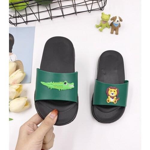 Slippers Cartoon Animal Flat Bottomed Household Indoor Men and Women Couples Wear Slippers on The Beach Men Shoes