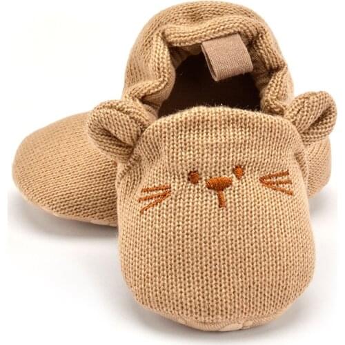 First Walkers Shoes Fashion New Autumn Winter Print Cotton Fabric Yarn Baby Girls Newborn Soft Crib 0-18m Shoe