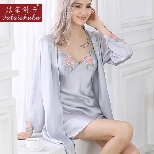 Elegant 100% mulberry silk women robe gown sets New quality spaghetti strap nightdress+robes wedding bride silky women sleepwear