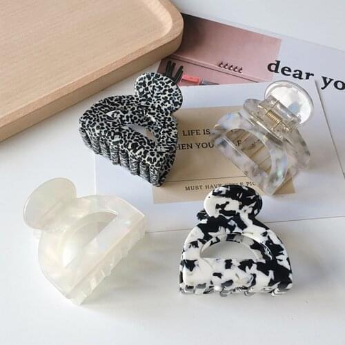 2021 New Claw Clip for Women Tough Colorful Acrylic Hair Claw Hair Clamps Crab for Hair Accessories Make UP Tool Headwear