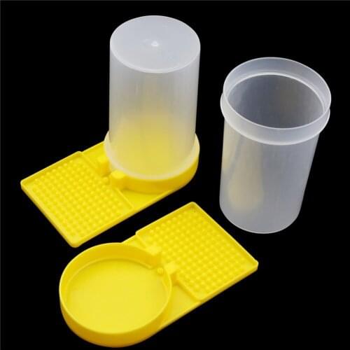 2 pcs Bee Feeder Cup Tool Beekeeper Supplies European Nest Door Water Feeder Bee Drinking Water Dispenser Beehive Feeder