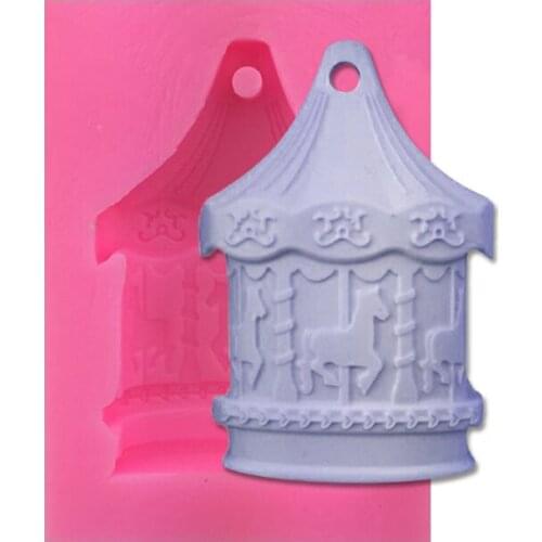 Rotate Horse Pendant 3D Chocolate DIY Fondant Cake Decorating Tools Lace Border Silicone Mold Kitchen Baking Utensils