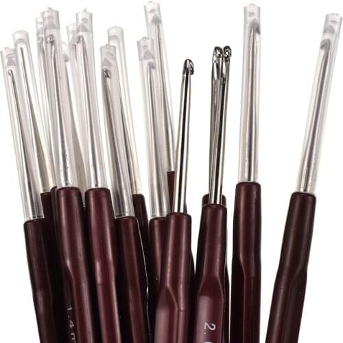 16pcs Plastic Handle Crochet Hooks Handle Knitting Needles Set Crochetings and Knittings 0.5mm-2.5mm 16 Size
