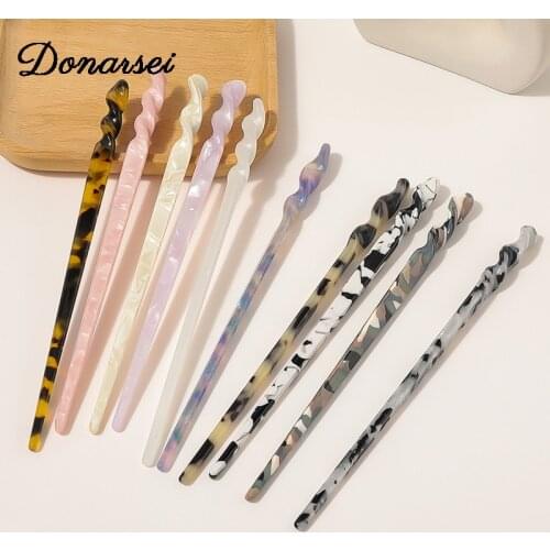 Donarsei 2021 New Vintage Acrylic Hair Sticks For Women Simple Lepoard Plug-in Hairpins Chinese Style Headdress Hair Accessories