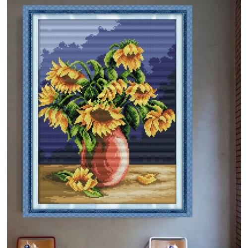 Sunflower vase Printed Cross Stitch Kit Home Decore 11CT Fabric 14CT Canvas DMC Embroidery Needlework countable Cross-stitch set