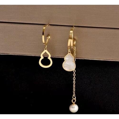 U-Magical Statement Asymmetric Gold Gourd Pearl Long Tassel Dangle Earrings for Women Hollow Metal Earrings Pendientes Jwellery