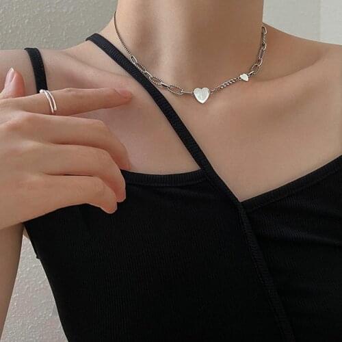 Origin Summer High Street Asymmetric Chunky Chain Chokers Necklace for Women Girls Love Heart Metallic Necklace Jewellery