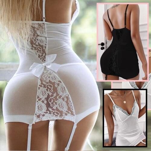 Women New Lace Lingerie V-neck Bra Thong With Garter Underwear Pajamas Suit Set Temptation Charming Underwear Нижнее Белье 2021