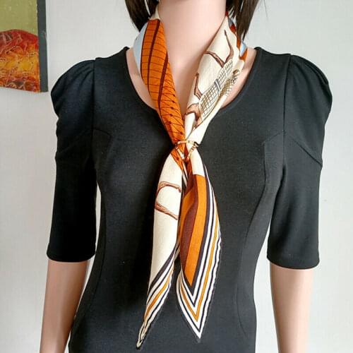Luxury 70% Cashmere 30% Silk Scarf Rhombus Kerchief Women Fashion Horse Print Shawl Stole Head Neck Turban 114*50cm