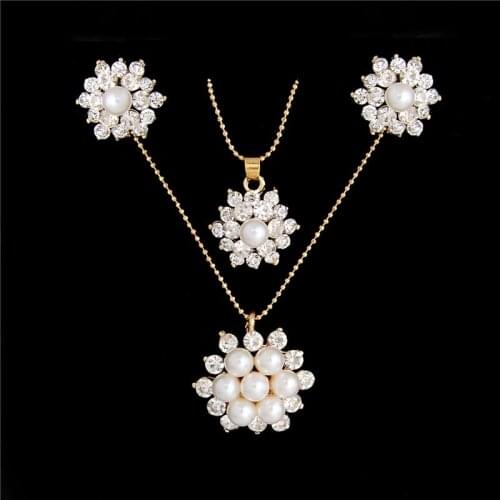SHUANGR Simulated Pearl Austrian Crystal Flower Jewelry Sets For Women Wedding Gold Color Chain Jewelry Necklace Stud Earrings