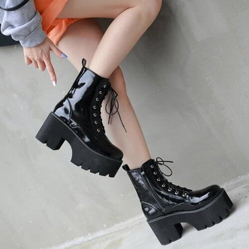 Women Motorcycle Boots Chunky Heels Casual Lacing Round Toe Platform Boots Shoes Female Demonia Boots Autumn winter Ankle Boots