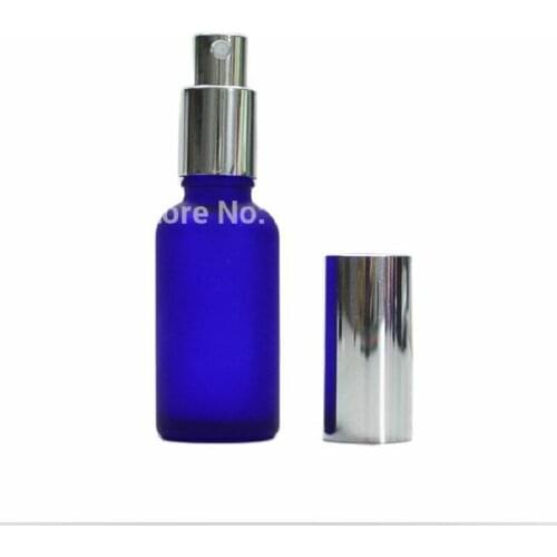 30ml frosted blue essential oil glass bottle with shiny silver spray pump