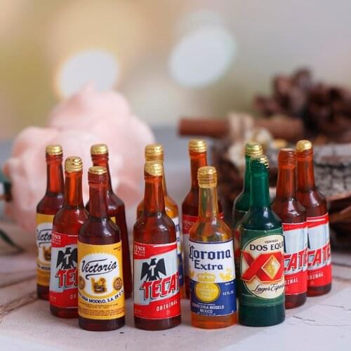 8Pcs 1/12 Dollhouse Miniature Resin Bottle Simulation Beer Bottle Model Hot Sale