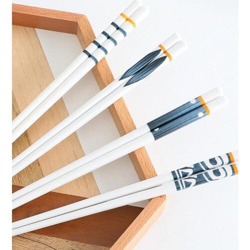 Ceramic chopsticks Japanese-style anti-mildew, high temperature, non-slip household chopsticks