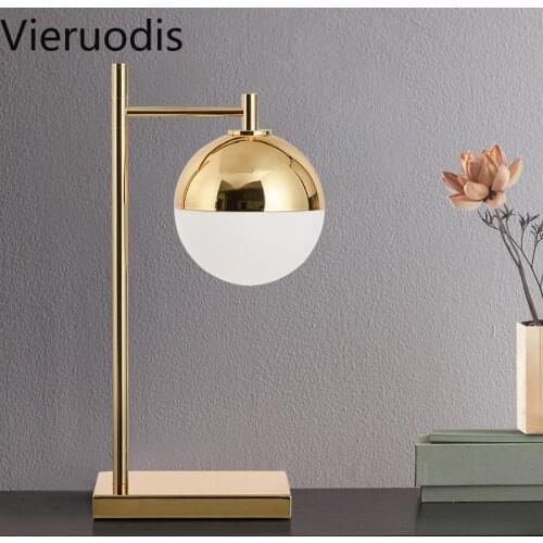 Modern Round Ball Golden Table Lamp Nordic Desk Lamp for Study Room Bedroom Bedside Luxury Indoor Home Decor Lighting Fixture