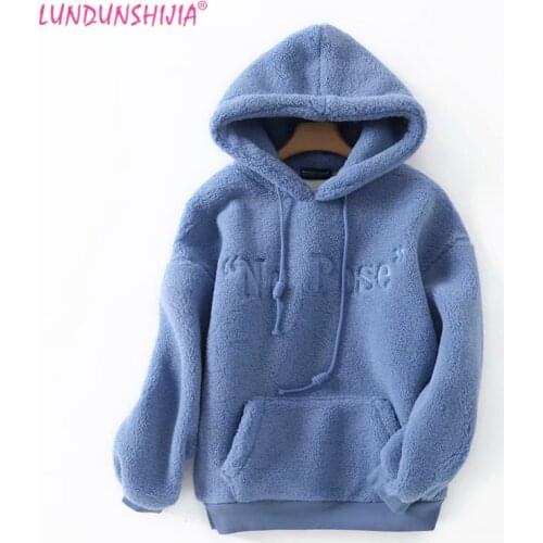 LUNDUNSHIJIA Women Teddy Velvet Sweatshirts 2019 Autumn Warm Letters Embroidery Pullover Long Sleeve Loose Hoodies Sweatshirts