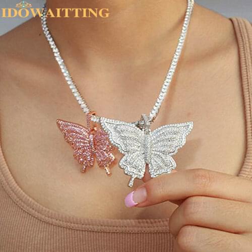 2021 Fashion New Gorgeous Luxury Women Jewelry Geometric Iced Out Pink White Round CZ Cluster Tennis Chain Butterfly Necklace
