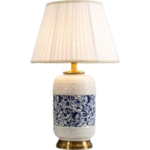 Modern Simple Blue And White Ceramic Table Lamp Foyer Bed Room Study Chinese Porcelain Reading Light D35