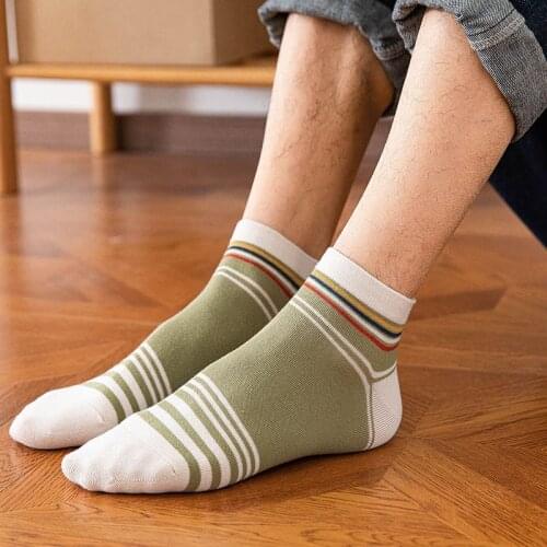 Mens Fashion Cotton Socks Colorful Stripe Boat Shallow Breathable Sweat-absorbent Male Sport Socks Anti-wear Feet Guard Heel