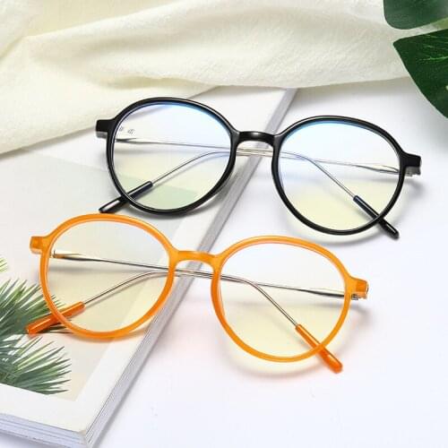 Round Optical Frame Light Wearing Experience and Durable tr90 Optical Frame Anti Blue Light Glasses for Women AB010