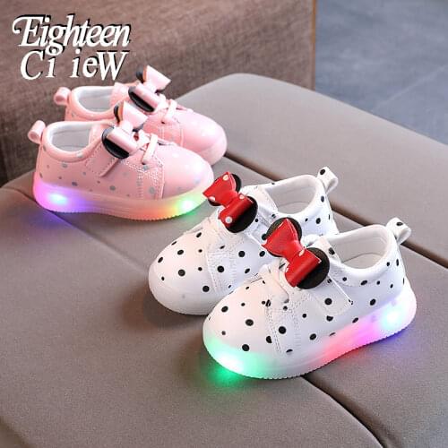 Size 21-30 Glowing Sneakers for Girls Pink Spot Children Sneakers Light Up Shoes Childrens Sneakers for Boys Kinder Schoenen