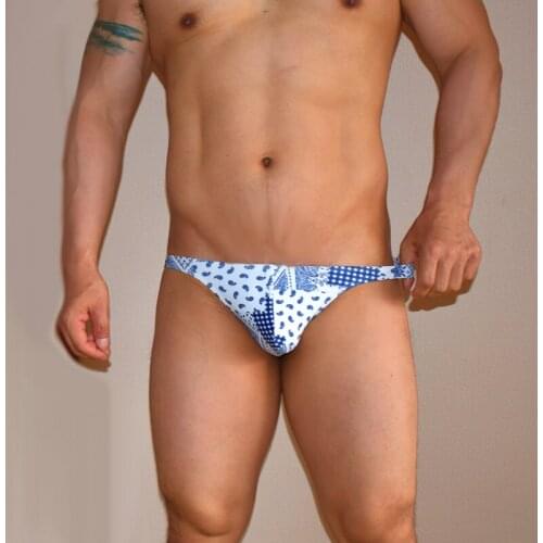 WD219D summer new hot beach men swimsuits board swim shorts men swimwear sunga sexy tight bikinis bathing suits small size