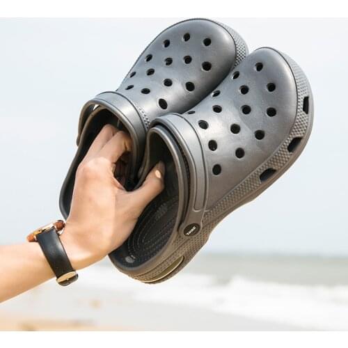 2021 summer mens sandals hole beach shoes seaside mens slippers outdoor sports shoes air cushion non-slip bottom flip flops