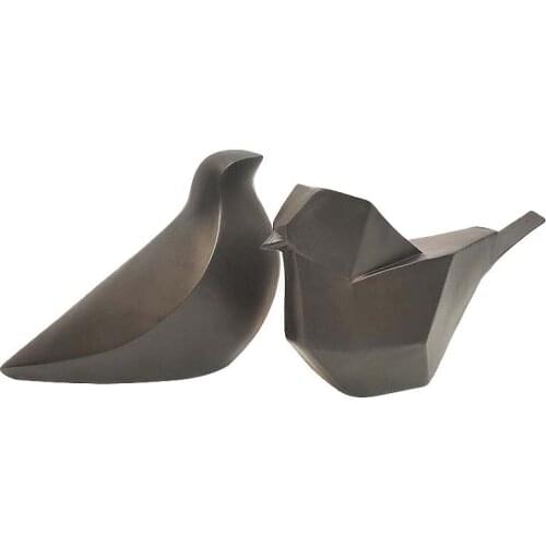 Nordic Surface Bird Sculpture Kawaii Bedroom Decor Birds Figure Home Decorations Resin Crafts Black and White Birds Ornaments