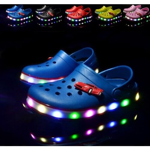 New Fashion Boys Summer Slippers Kids Hole Sandals LED Light Shoes Children Cave Shoes 2021 New Style Beach Shoe Slippers SO036