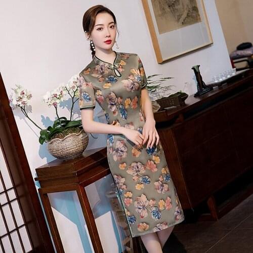 Spring Summer 2020 Short Sleeves Low Collar Qipao Middle-Aged Mother Outfit Temperament Banquet Dress Cheongsam Party Gown