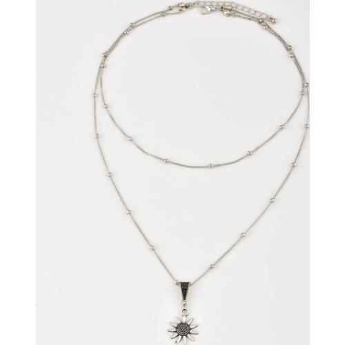 New Fashion Necklace Simple Retro Personality Necklace Sunflower Sunflower Necklace Multilayer Woman Selling Wholesale Necklace