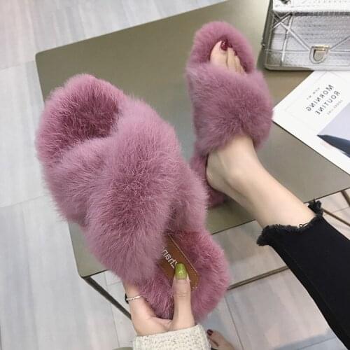 High Quality Fur Plush Women Slippers Fashion Winter Warm Female Indoors Slippers Pu Solid Women Flat Slippers