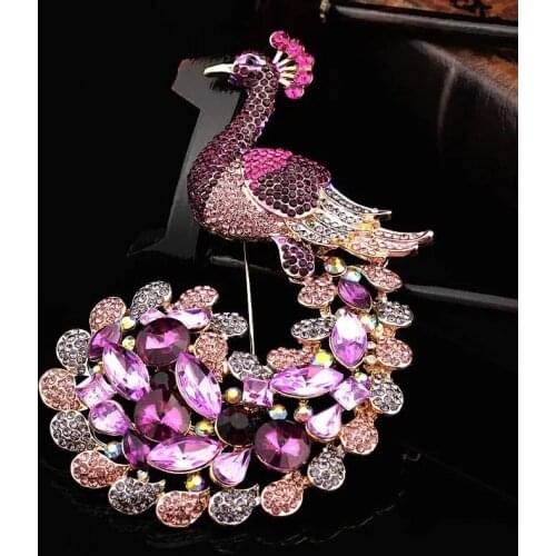 Fashion Elegant Womens Brooch Zircon Inlaid Exquisite Peacock Brooch Pins Temperament Corsage Dress Coat Jewelry Gifts