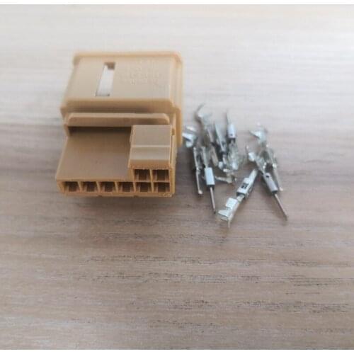 2/4/10pcs/lot 8 Pin/Way Male LED Taillight Plug Connector With Terminal For Audi A7 A8L VW Passat B8 Golf 1K8 972 718A