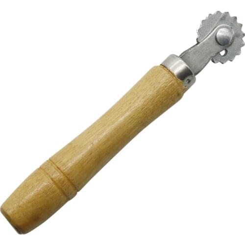 Bee Hive Scroll Wheel Catgut Embedding Device Tool Beekeeping Catgut Implantation Device for Beekeeper 1 Pc